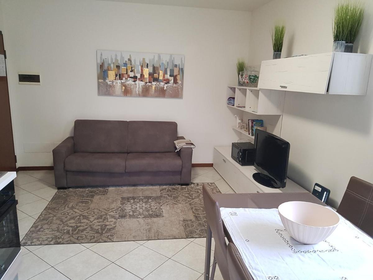 Appartamento Diamantina Desenzano del Garda Zewnętrze zdjęcie